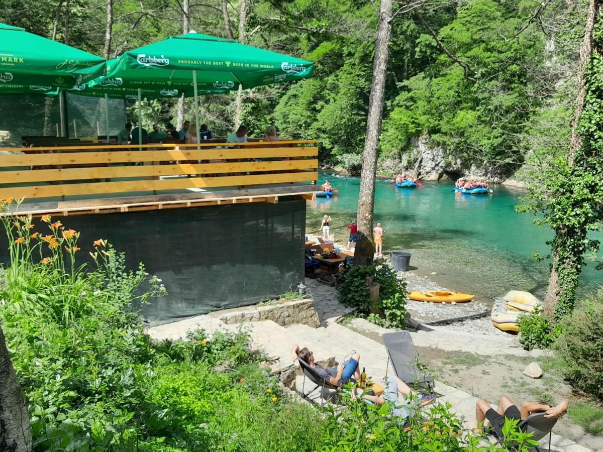 Hotel Rafting Camp Encijan Foca Exteriér fotografie