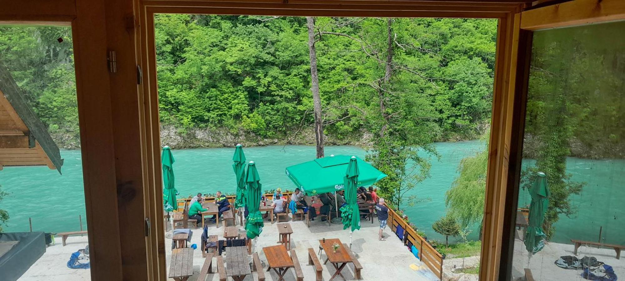 Hotel Rafting Camp Encijan Foca Pokoj fotografie